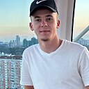 Знакомства: Максим, 31 год, Ипатово