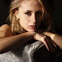 Знакомства: Аня, 26 лет, Челябинск