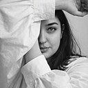 Знакомства: Карина, 32 года, Шымкент