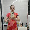 Знакомства: Александра, 27 лет, Рефтинский