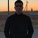 Знакомства: Арсений, 26 лет, Владимир