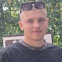 Знакомства: Максим, 22 года, Горки