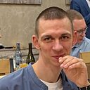 Знакомства: Артём, 31 год, Ставрово