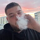 Знакомства: Дмитрий, 21 год, Екатеринбург