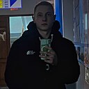 Знакомства: Евгений, 18 лет, Благовещенск