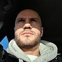 Знакомства: Максим, 35 лет, Минск