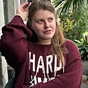 Знакомства: Олеся, 19 лет, Санкт-Петербург