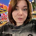 Знакомства: Ксения, 28 лет, Тольятти