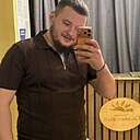 Знакомства: Ваня, 22 года, Москва
