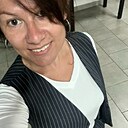 Знакомства: Евгения, 36 лет, Омск