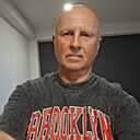 Знакомства: Валерий, 62 года, Волгоград
