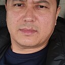 Знакомства: Макс, 35 лет, Москва