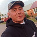 Знакомства: Илья, 40 лет, Набережные Челны
