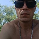 Знакомства: Артем, 32 года, Павлодар