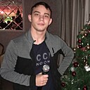 Знакомства: Александр, 26 лет, Усолье-Сибирское