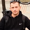 Знакомства: Илья, 30 лет, Барань