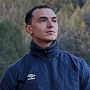 Знакомства: Данил, 28 лет, Каменск