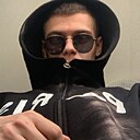 Знакомства: Юрий, 27 лет, Симферополь