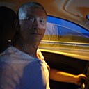 Знакомства: Олег, 42 года, Киев