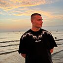 Знакомства: Даня, 26 лет, Луганск