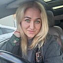 Знакомства: Юлия, 35 лет, Санкт-Петербург