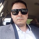 Знакомства: Максим, 35 лет, Ноябрьск