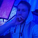 Знакомства: Данил, 22 года, Балезино