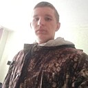 Знакомства: Артём, 20 лет, Ростов Великий