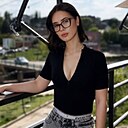 Знакомства: Vika, 20 лет, Киев