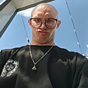 Знакомства: Илья, 20 лет, Пермь