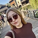 Знакомства: Анна, 23 года, Москва