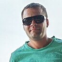Знакомства: Рома, 37 лет, Таганрог