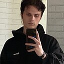 Знакомства: Максим, 21 год, Ульяновск