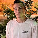 Знакомства: Кирилл, 23 года, Астрахань