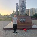 Знакомства: Юрик, 35 лет, Шахты