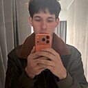 Знакомства: Максим, 21 год, Минск
