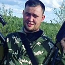 Знакомства: Александр, 33 года, Елабуга