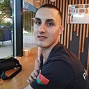 Знакомства: Валера, 26 лет, Тольятти