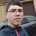 Знакомства: Костя, 18 лет, Макеевка