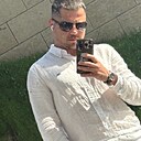 Знакомства: Виталик, 33 года, Казань