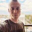 Знакомства: Максим, 27 лет, Муром