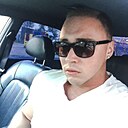 Знакомства: Кирилл, 27 лет, Саратов