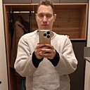 Знакомства: Илья, 32 года, Петрозаводск