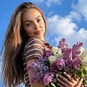 Знакомства: Виктория, 28 лет, Ялта
