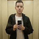 Знакомства: Артём, 21 год, Колпино