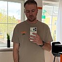 Знакомства: Андрей, 35 лет, Калининград