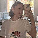 Знакомства: Юля, 22 года, Санкт-Петербург