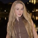 Знакомства: Элина, 28 лет, Москва