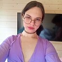 Знакомства: Доминика, 19 лет, Златоуст
