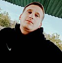 Знакомства: Рома, 27 лет, Ужгород